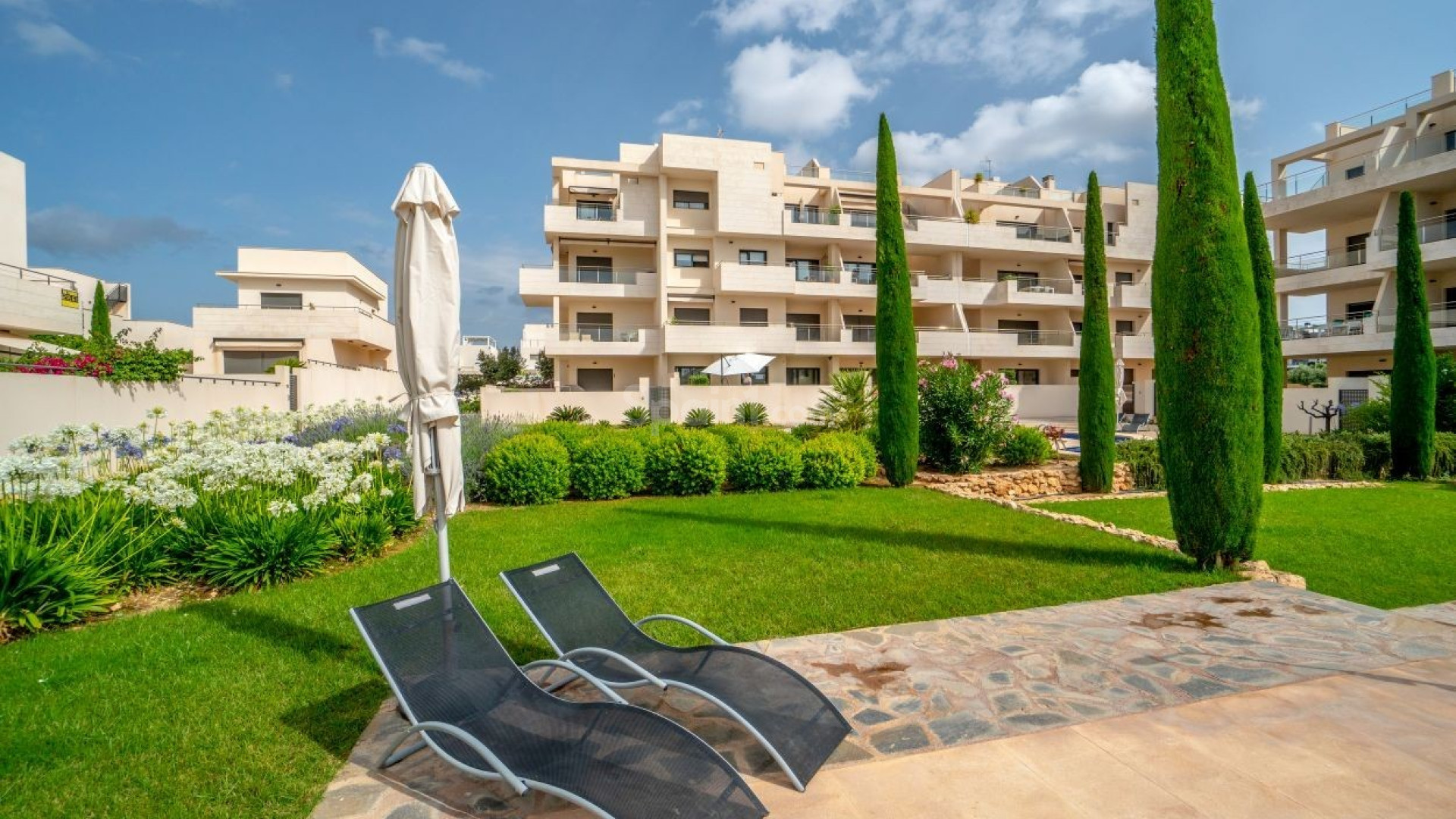 Resale - Apartment -
Orihuela Costa - Los Dolses