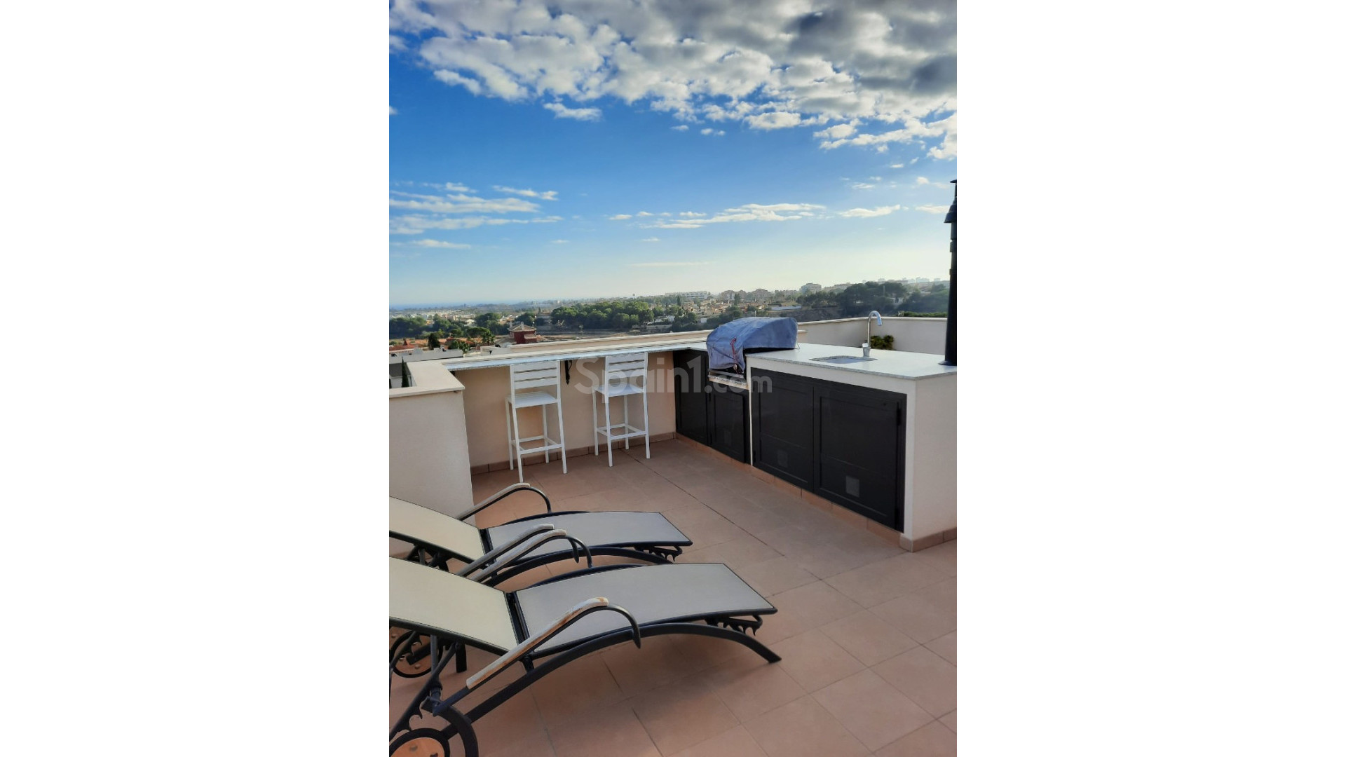 Resale - Apartment -
Orihuela Costa - Los Dolses