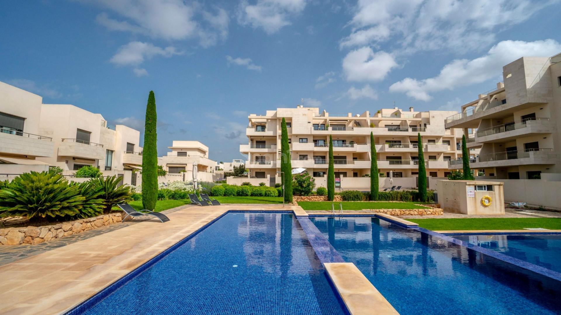 Resale - Apartment -
Orihuela Costa - Los Dolses