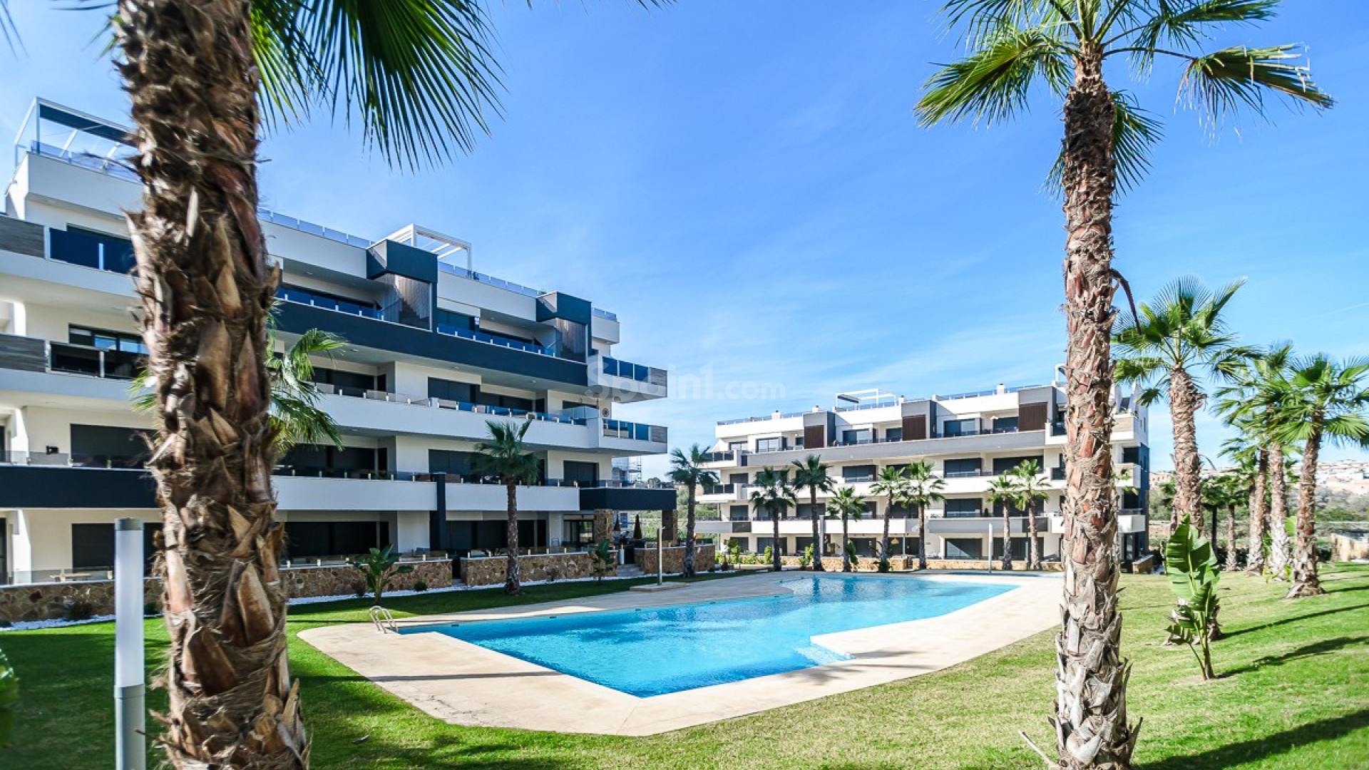 Resale - Apartment -
ORIHUELA COSTA - Orihuela Costa
