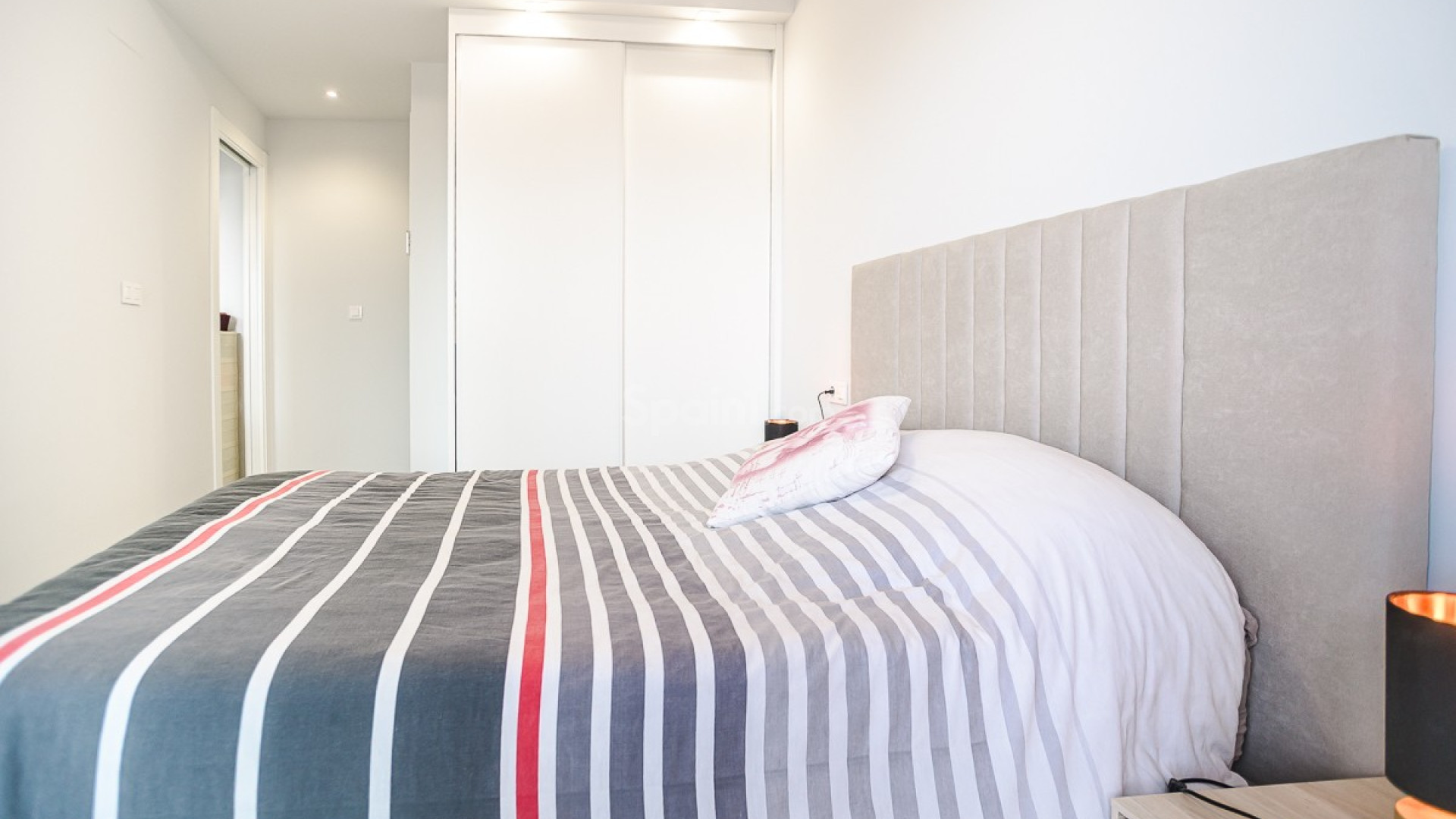 Resale - Apartment -
ORIHUELA COSTA - Orihuela Costa