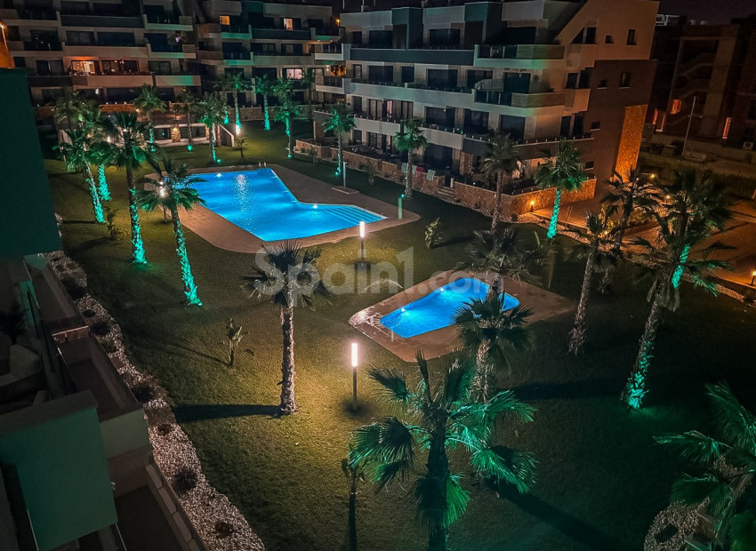 Resale - Apartment -
ORIHUELA COSTA - Orihuela Costa