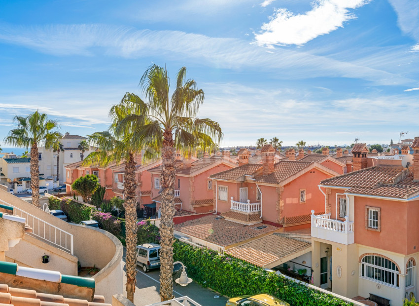 Resale - Apartment -
Orihuela Costa - Playa Flamenca