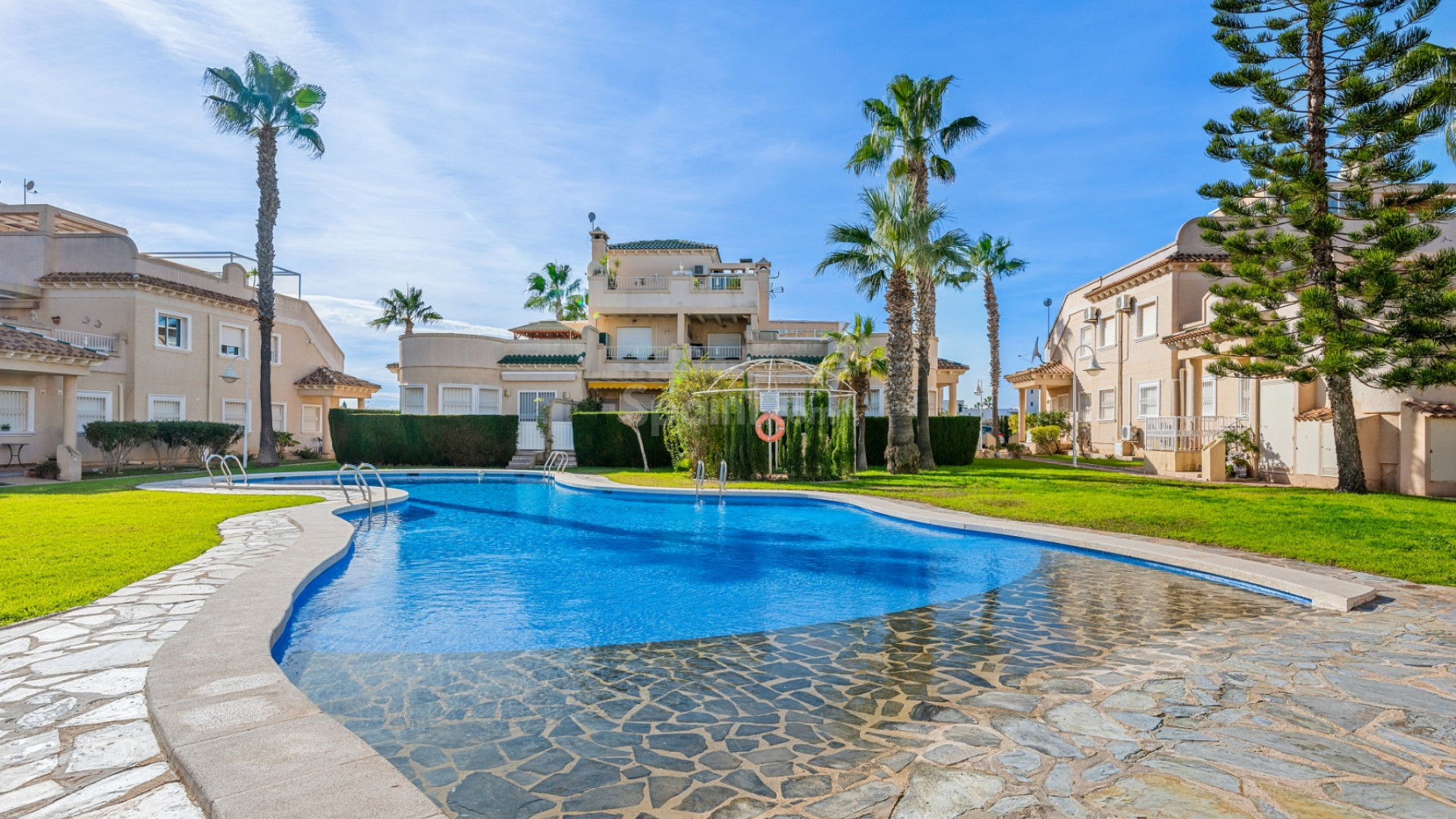 Resale - Apartment -
Orihuela Costa - Playa Flamenca