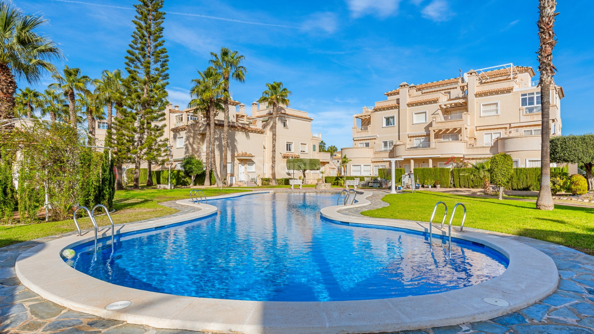 Resale - Apartment -
Orihuela Costa - Playa Flamenca