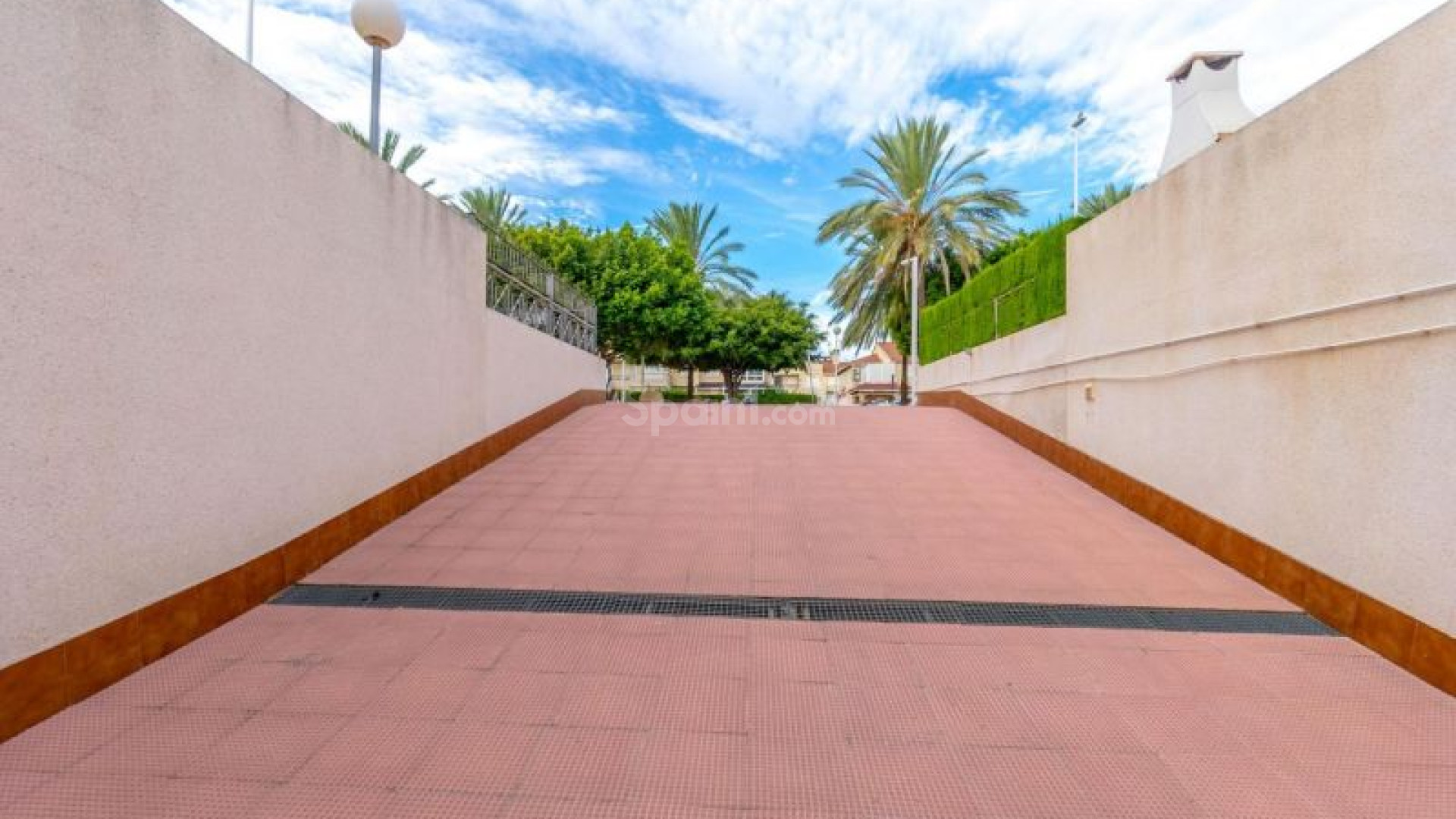 Resale - Apartment -
Orihuela Costa - Playa Flamenca