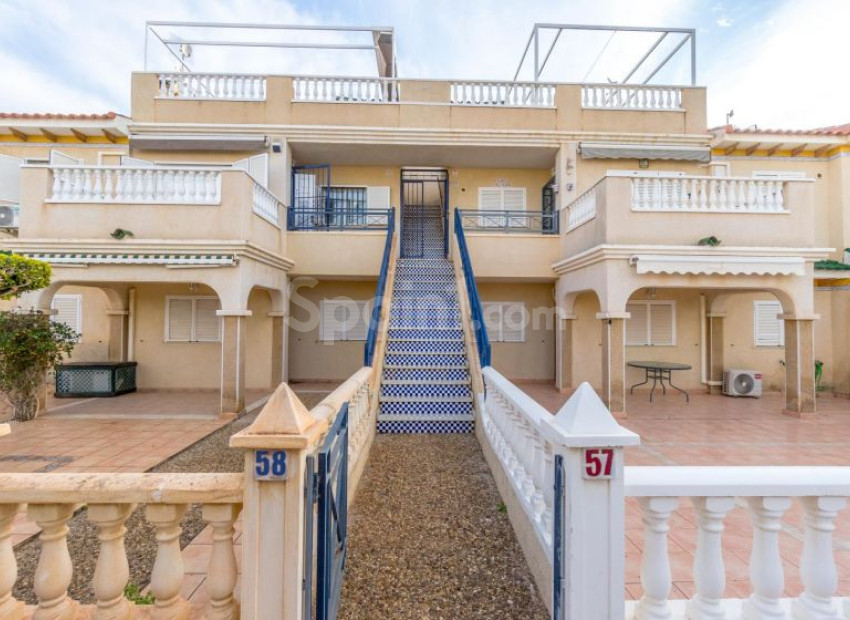 Resale - Apartment -
Orihuela Costa - Playa Flamenca