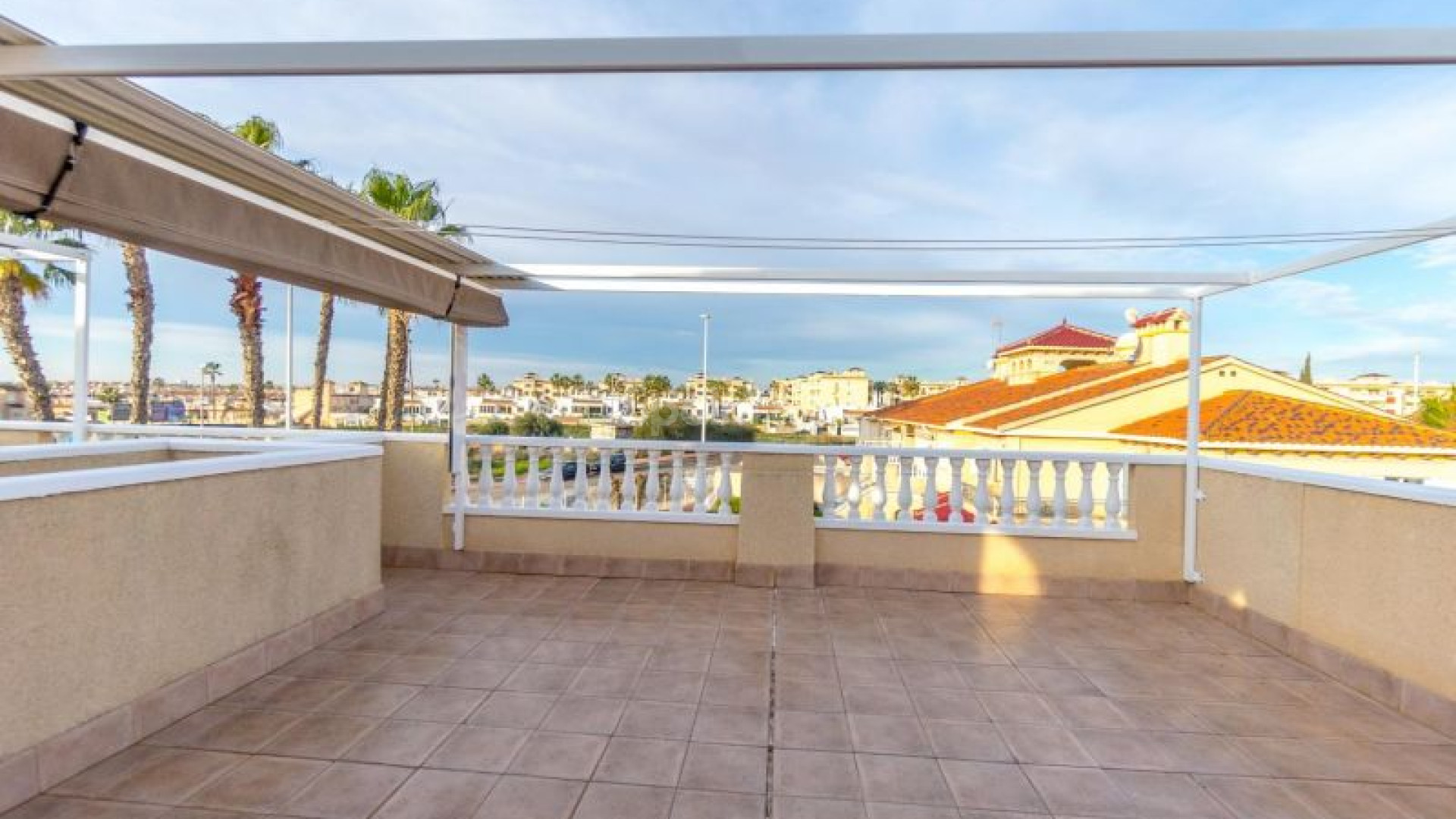 Resale - Apartment -
Orihuela Costa - Playa Flamenca