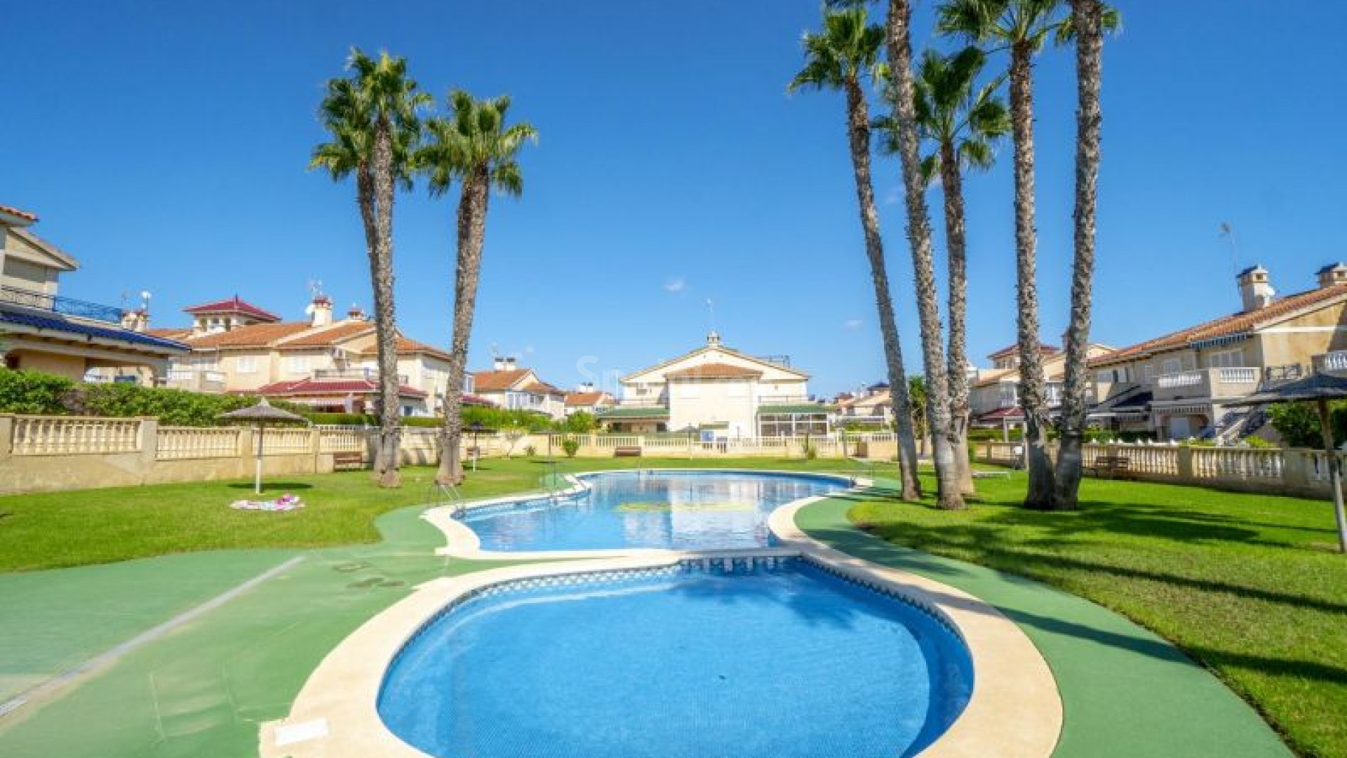 Resale - Apartment -
Orihuela Costa - Playa Flamenca