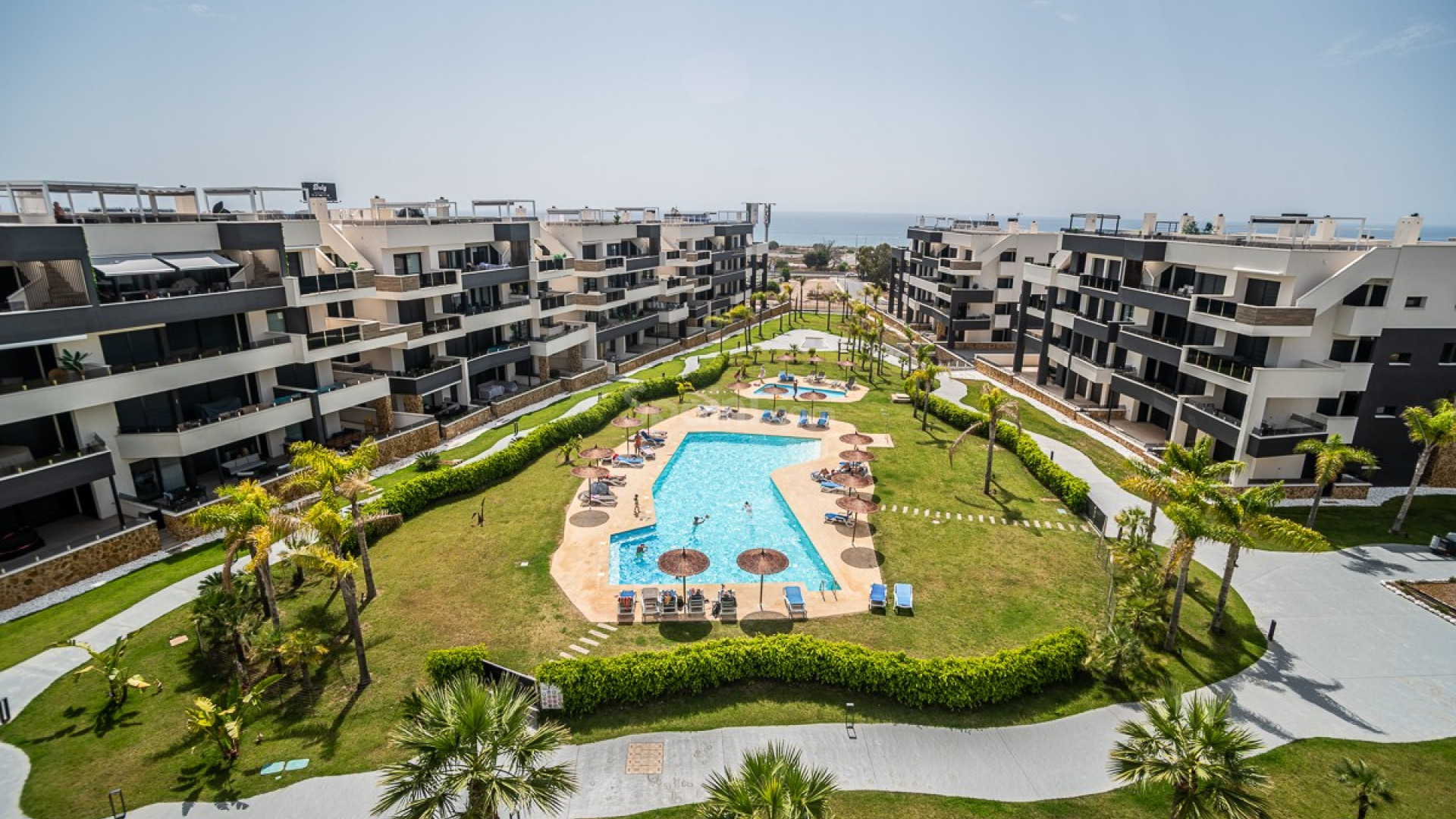 Resale - Apartment -
ORIHUELA COSTA - Playa Flamenca