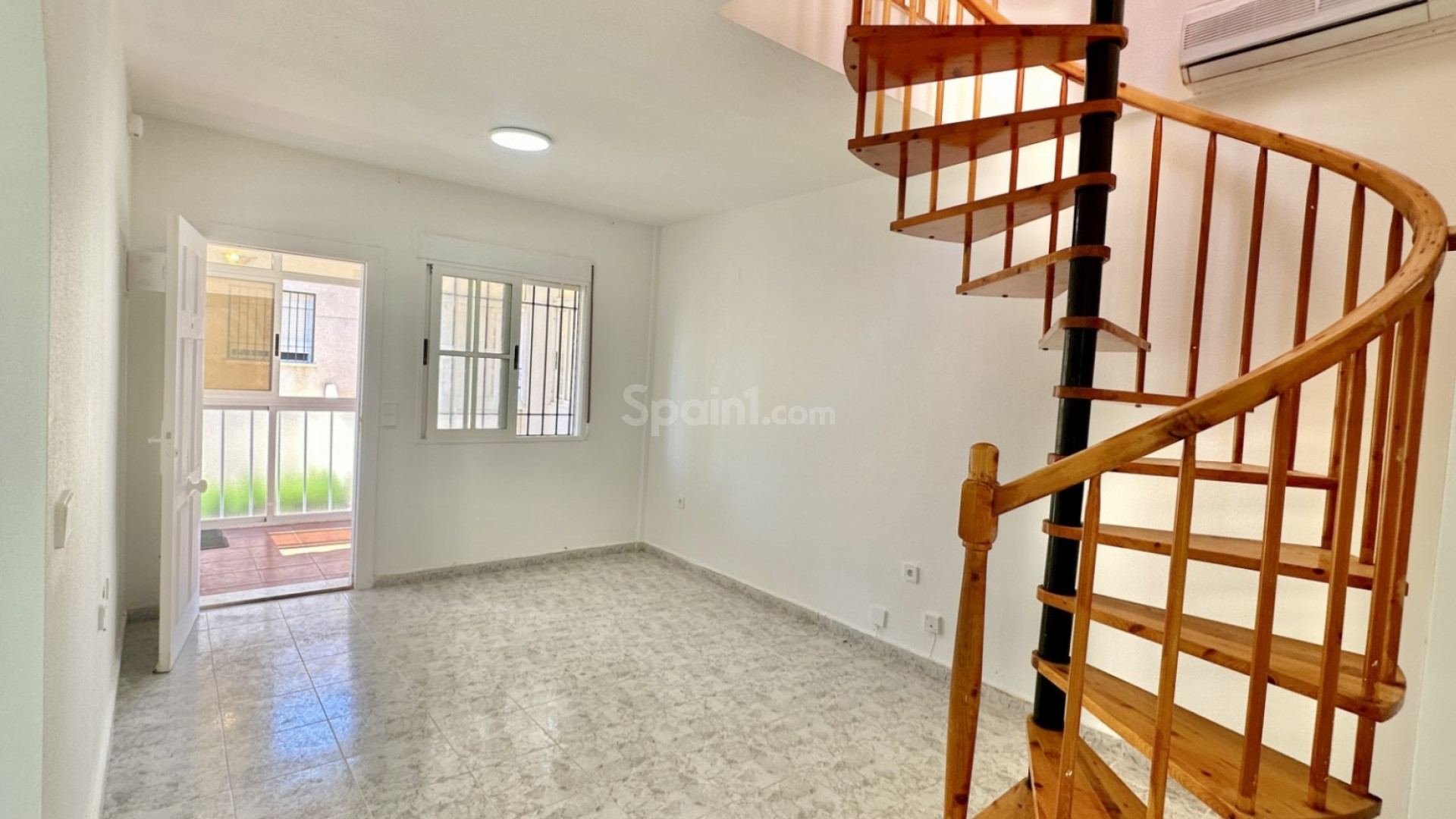 Resale - Apartment -
Orihuela Costa - Playa Flamenca