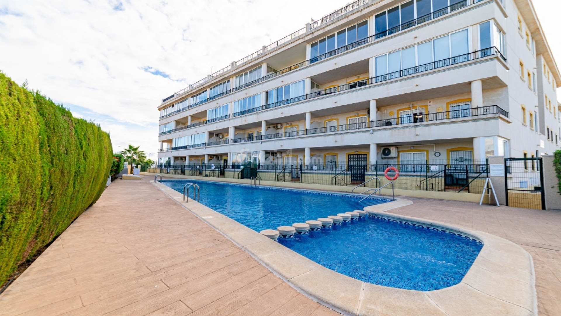Resale - Apartment -
Orihuela Costa - Playa Flamenca