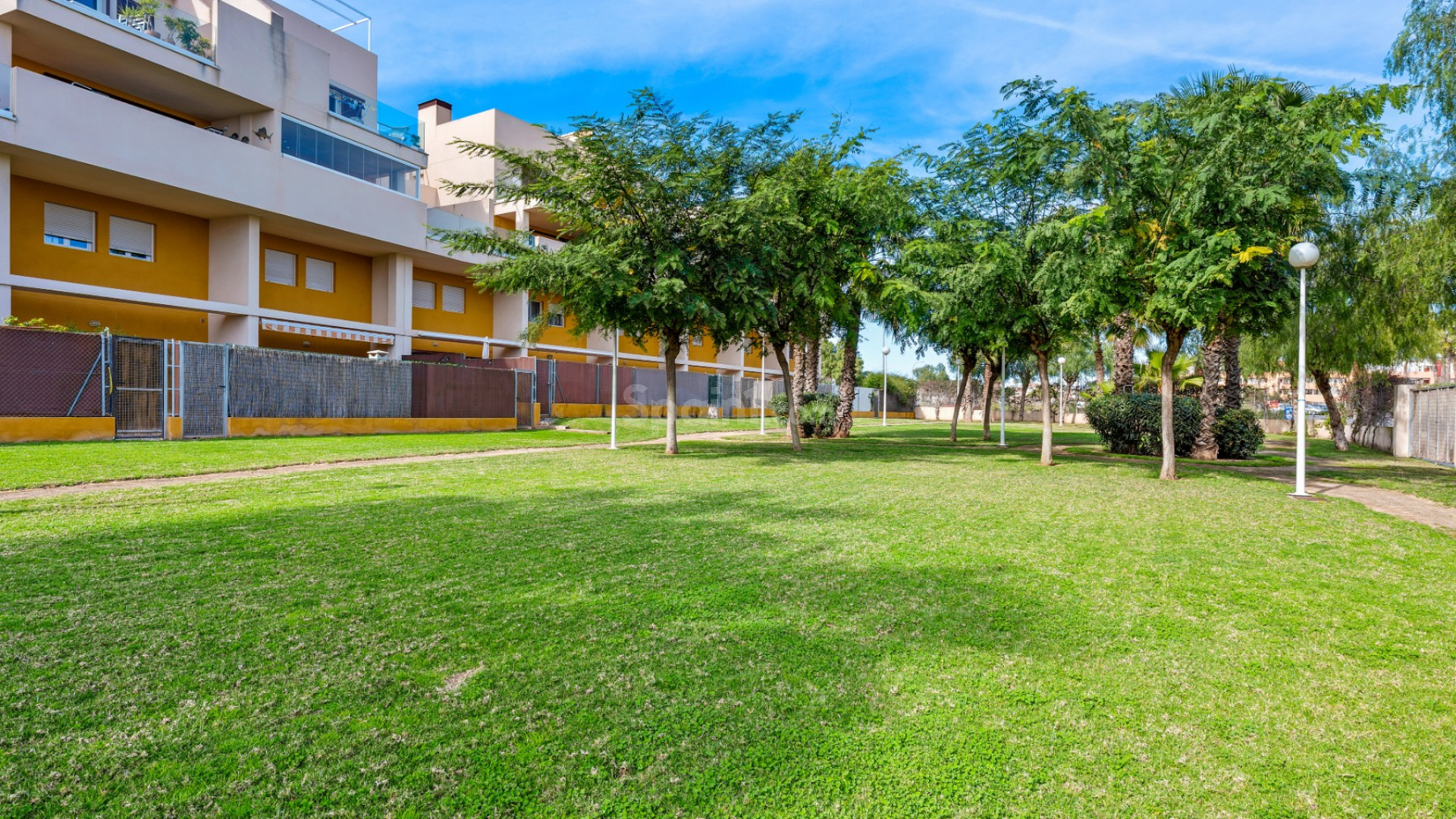 Resale - Apartment -
Orihuela Costa - Playa Flamenca