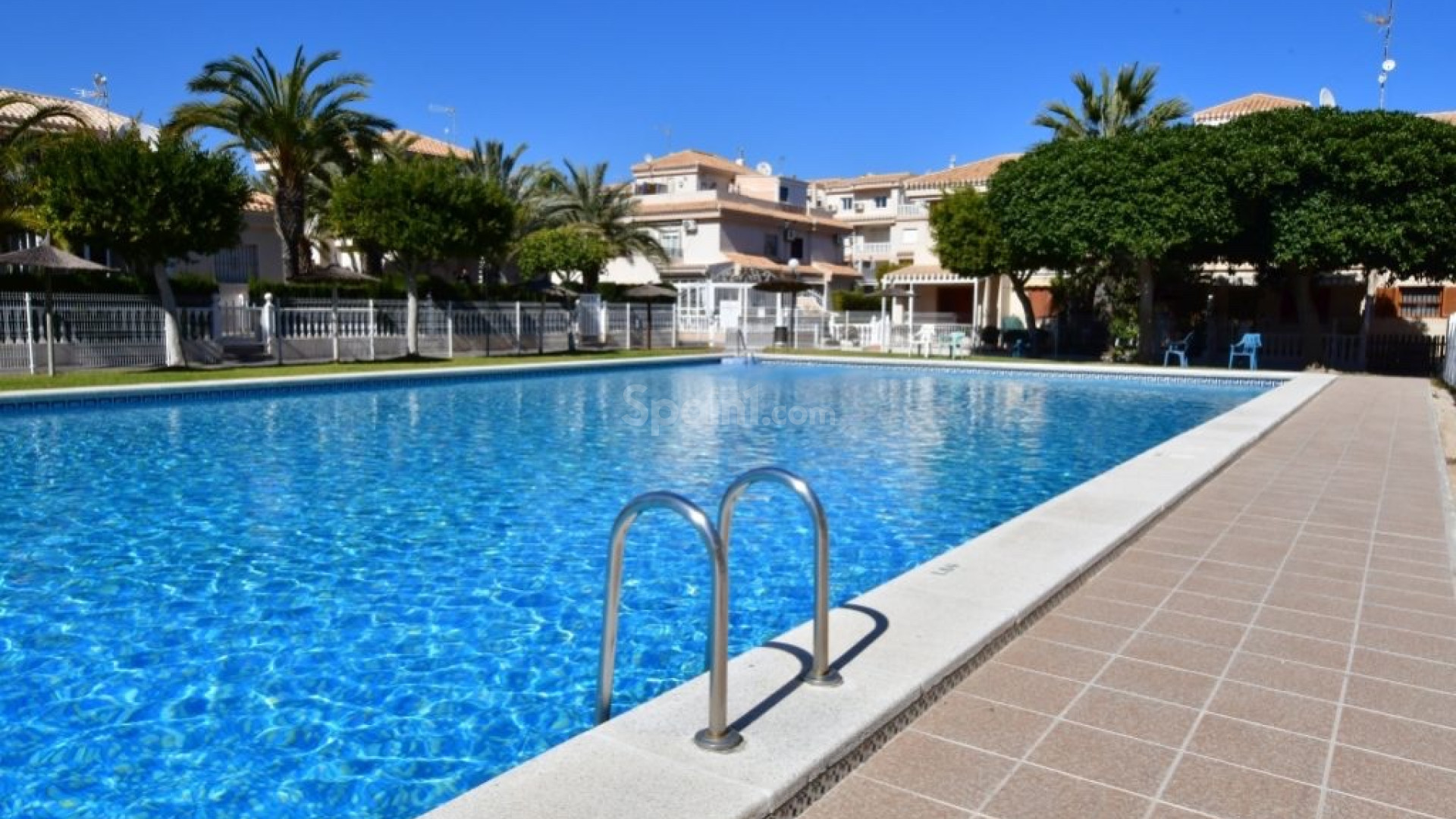 Resale - Apartment -
Orihuela Costa - Playa Flamenca