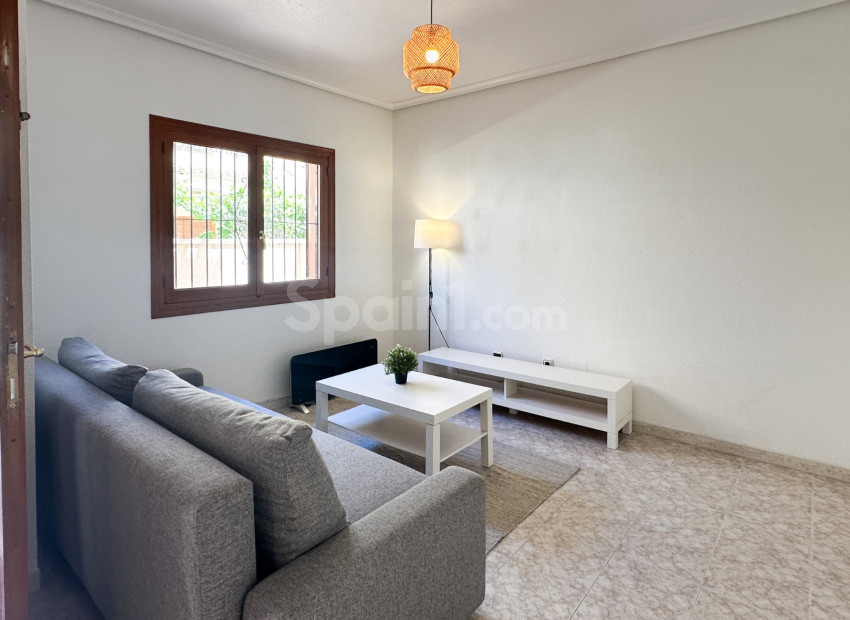 Resale - Apartment -
Orihuela Costa - Playa Flamenca