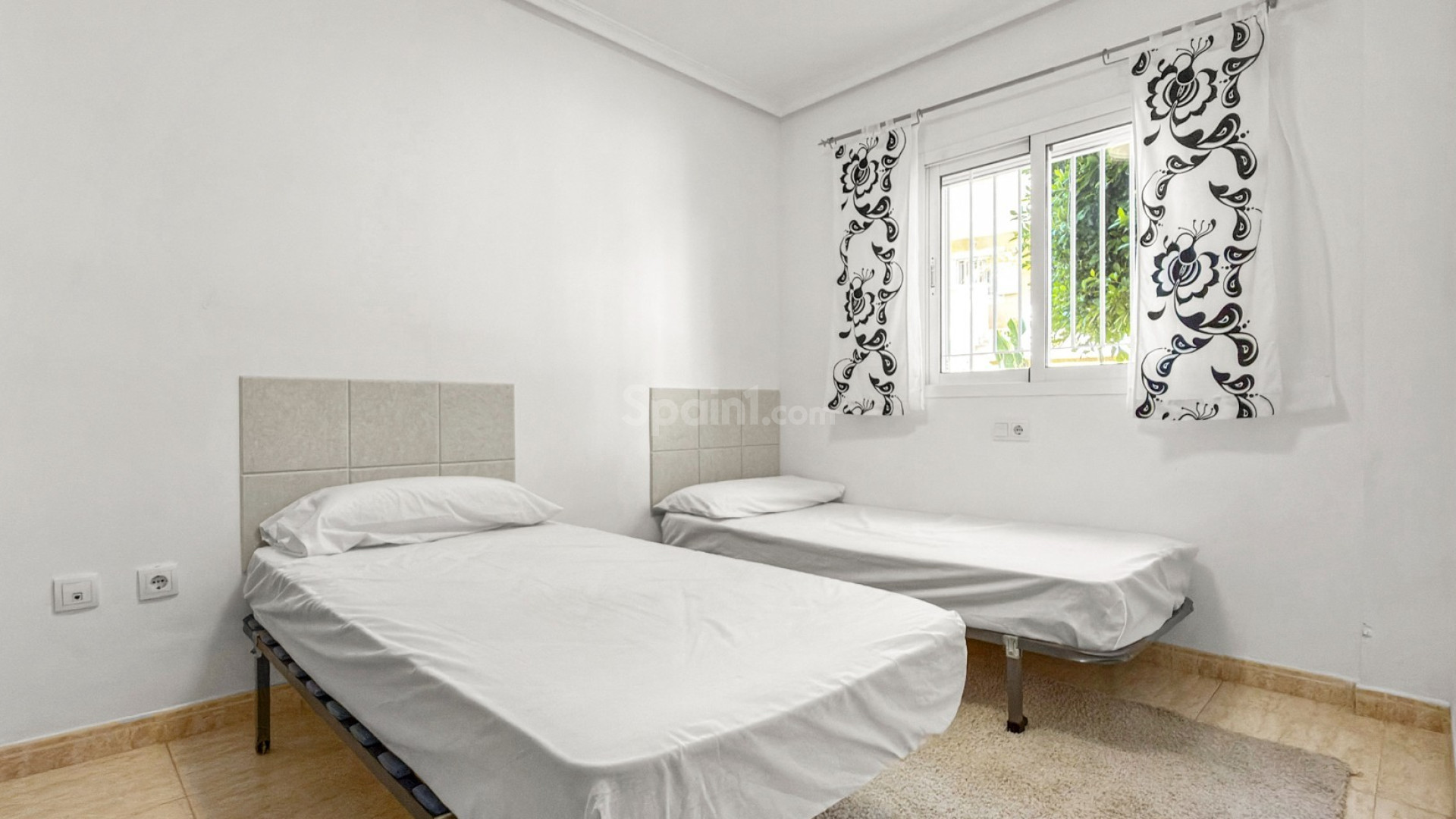 Resale - Apartment -
Orihuela Costa - Playa Flamenca
