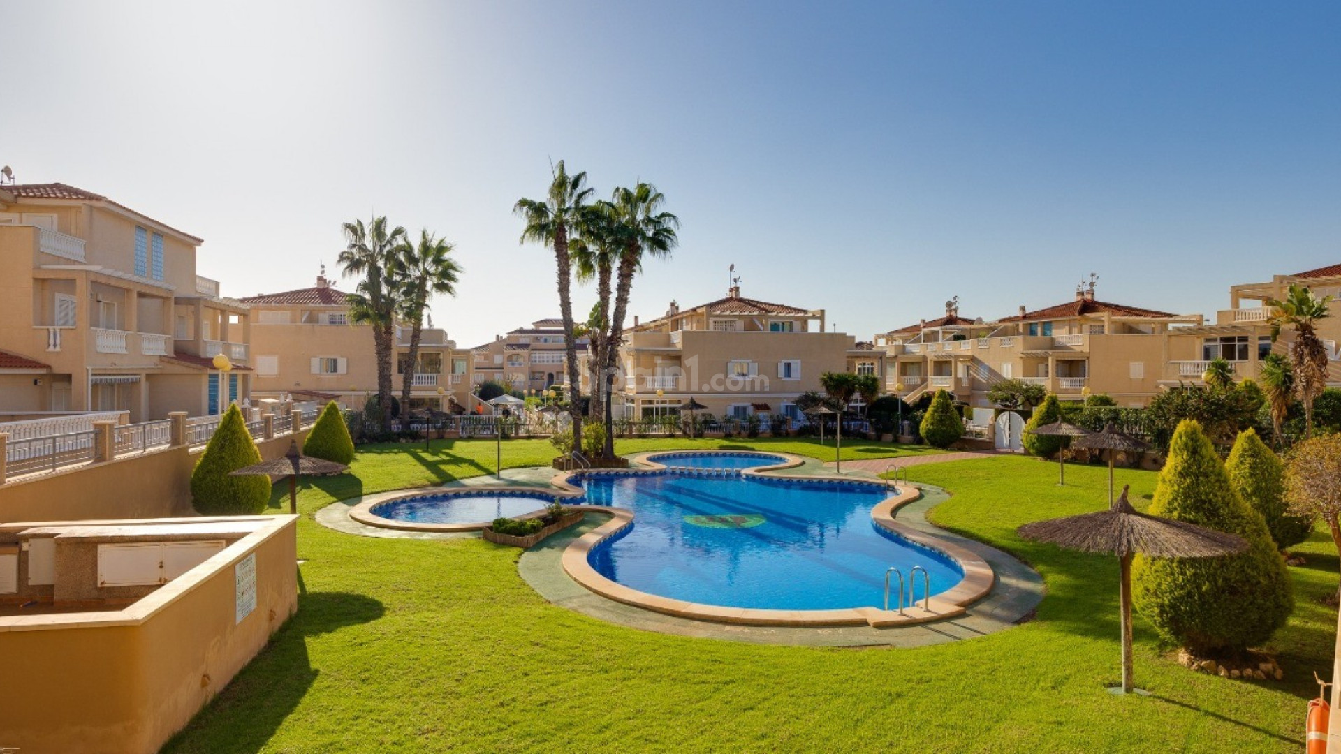 Resale - Apartment -
Orihuela Costa - Playa Flamenca