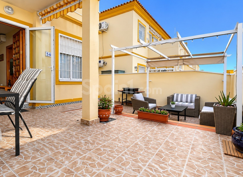 Resale - Apartment -
Orihuela Costa - Playa Flamenca