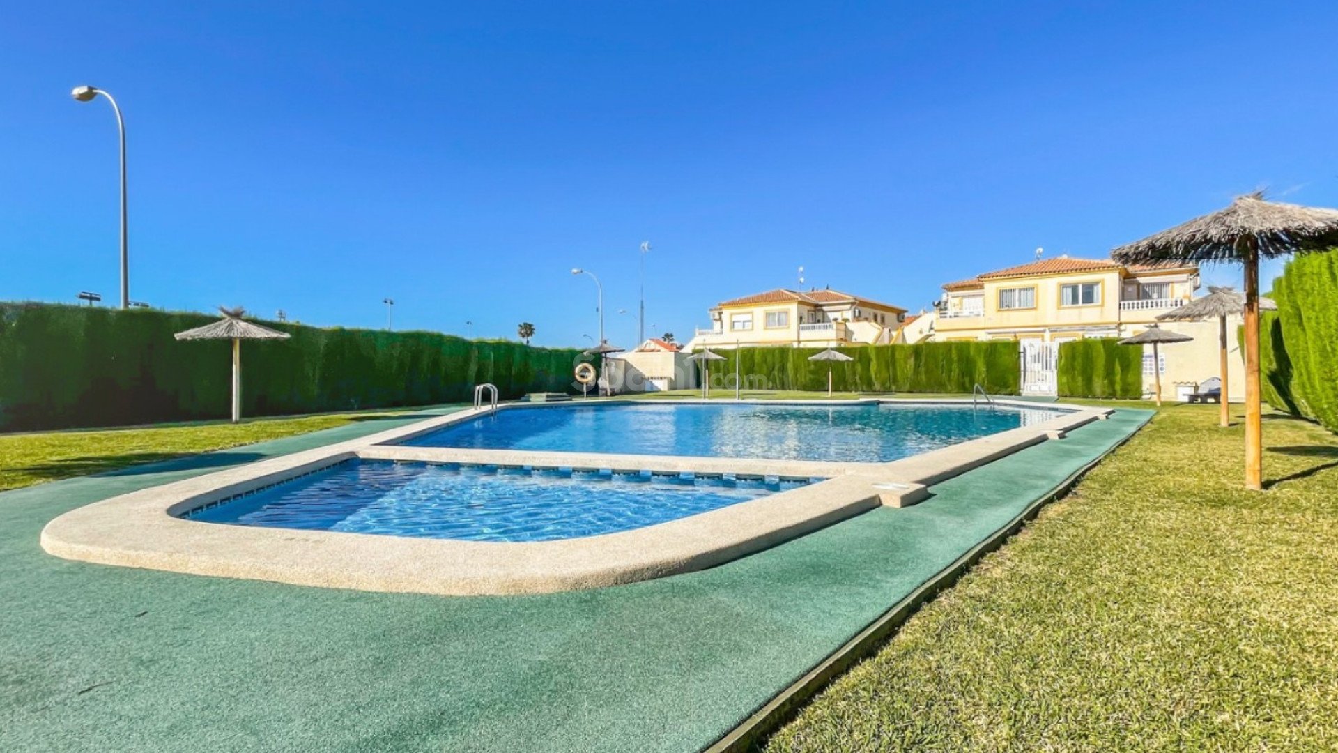 Resale - Apartment -
Orihuela Costa - Playa Flamenca