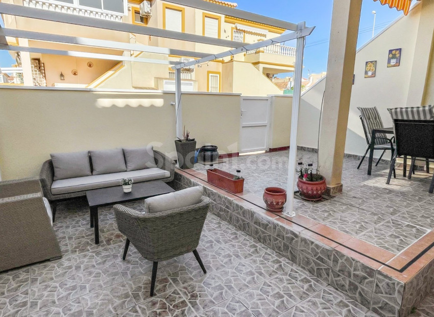 Resale - Apartment -
Orihuela Costa - Playa Flamenca