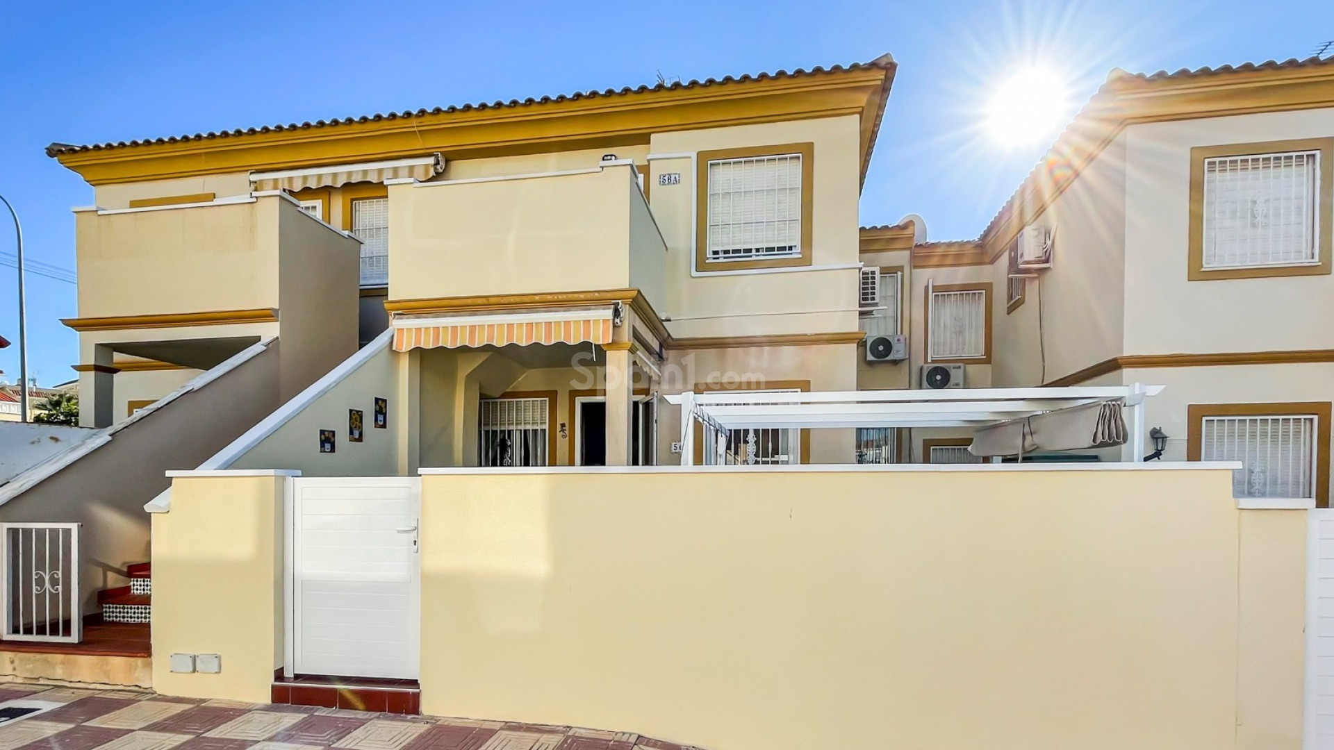 Resale - Apartment -
Orihuela Costa - Playa Flamenca