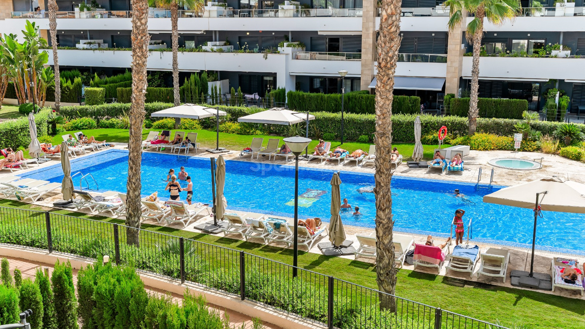 Resale - Apartment -
Orihuela Costa - Playa Flamenca
