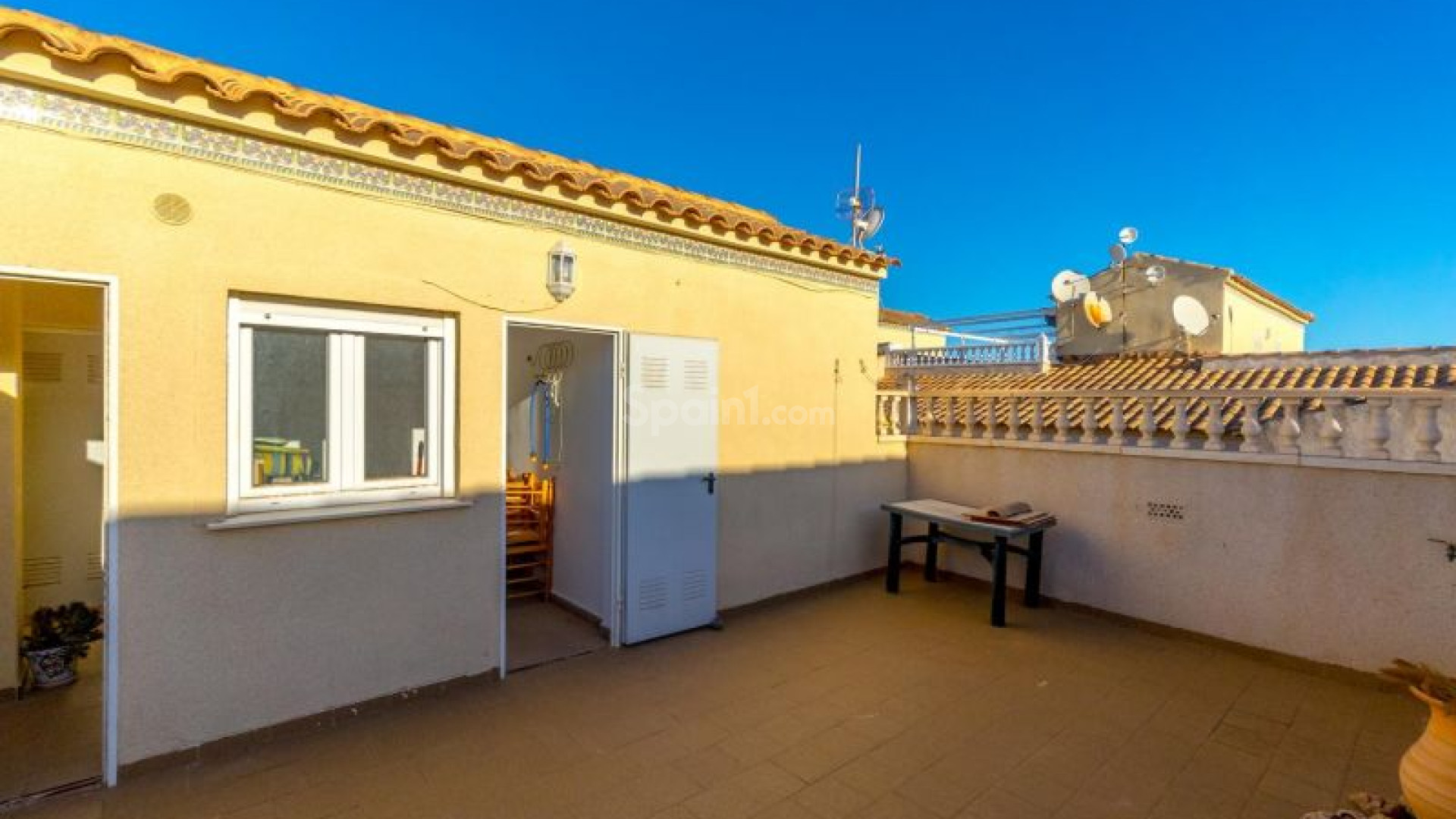 Resale - Apartment -
Orihuela Costa - Punta Prima