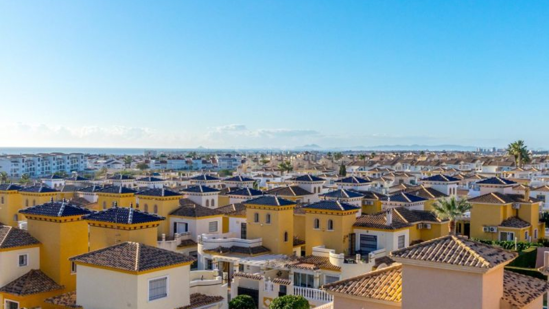 Resale - Apartment -
Orihuela Costa - Punta Prima