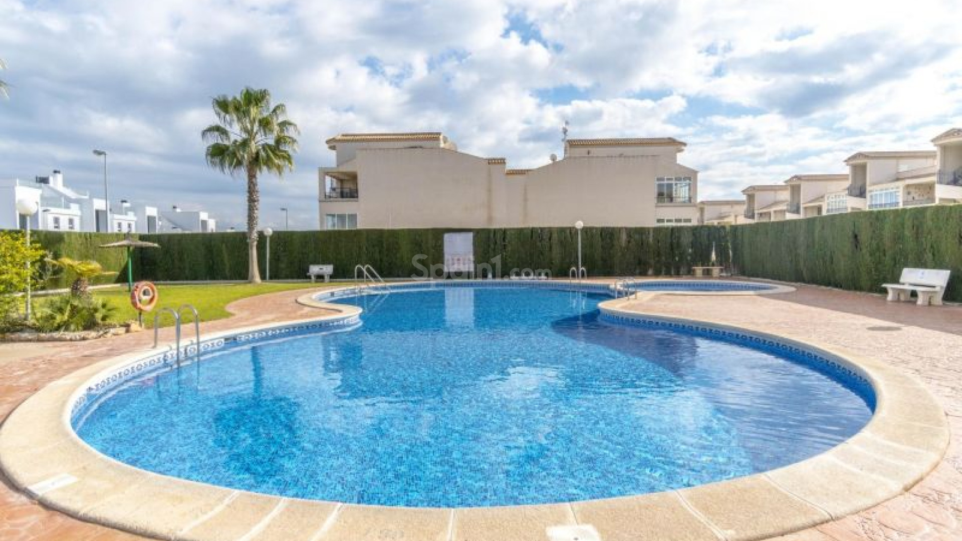 Resale - Apartment -
Orihuela Costa - Punta Prima