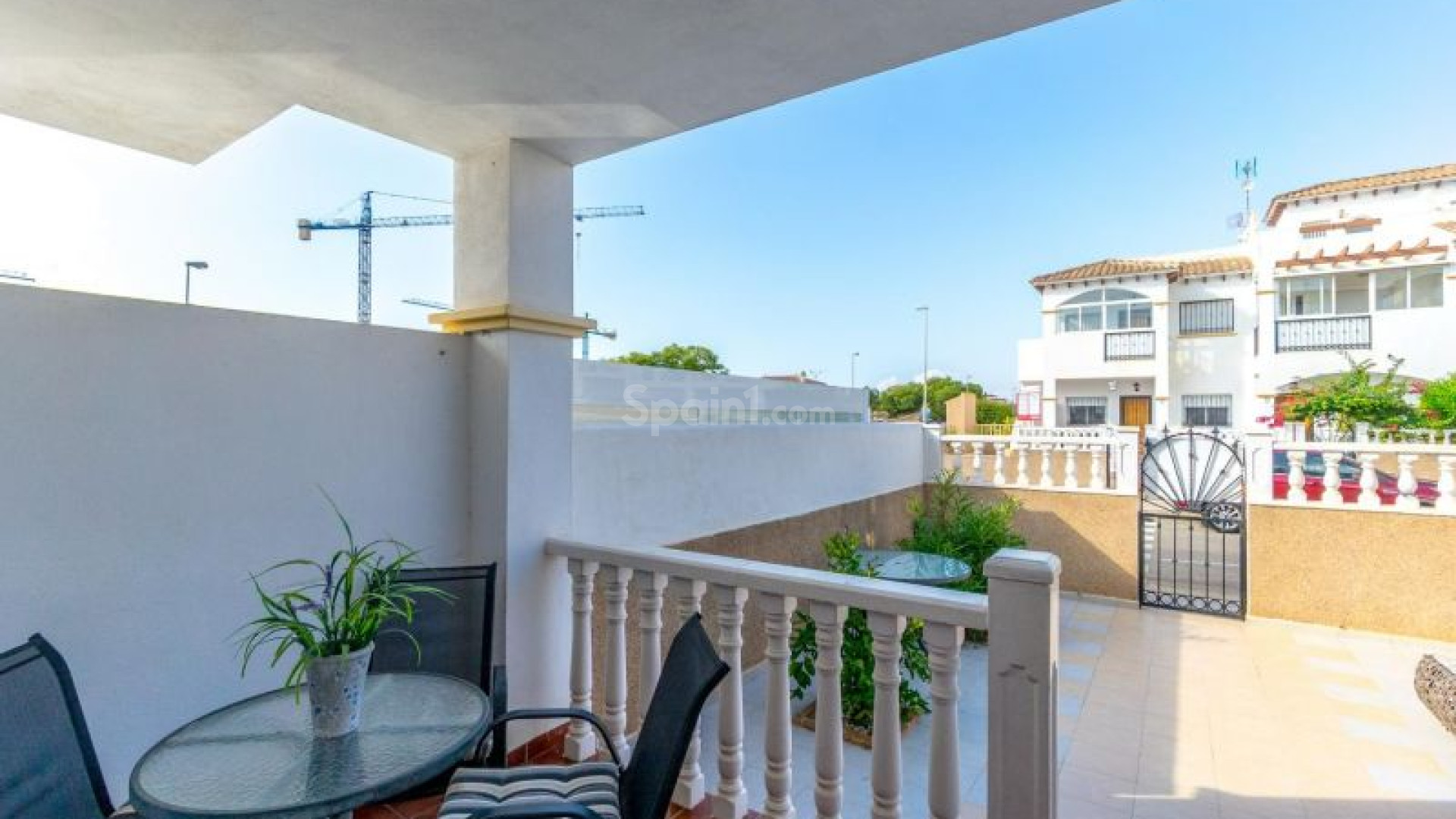 Resale - Apartment -
Orihuela Costa - Punta Prima