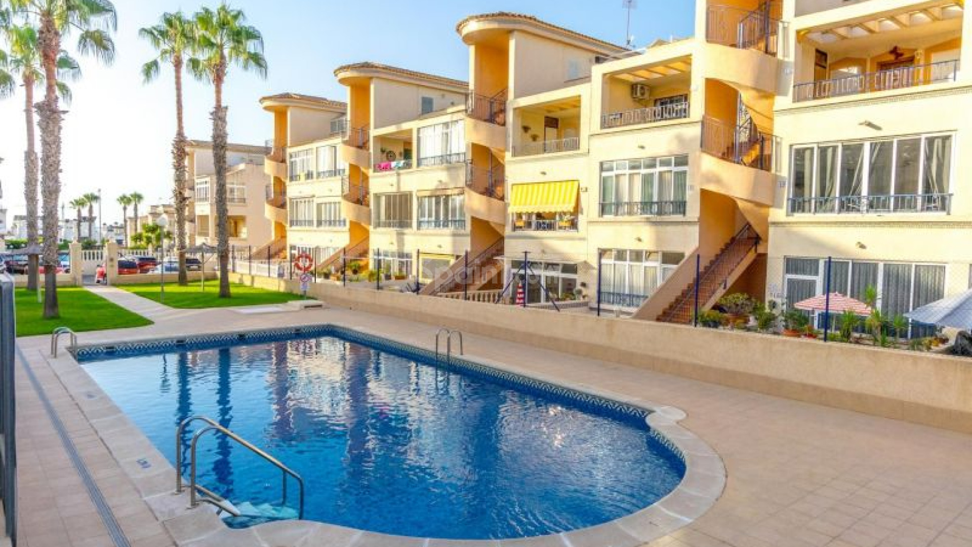 Resale - Apartment -
Orihuela Costa - Punta Prima