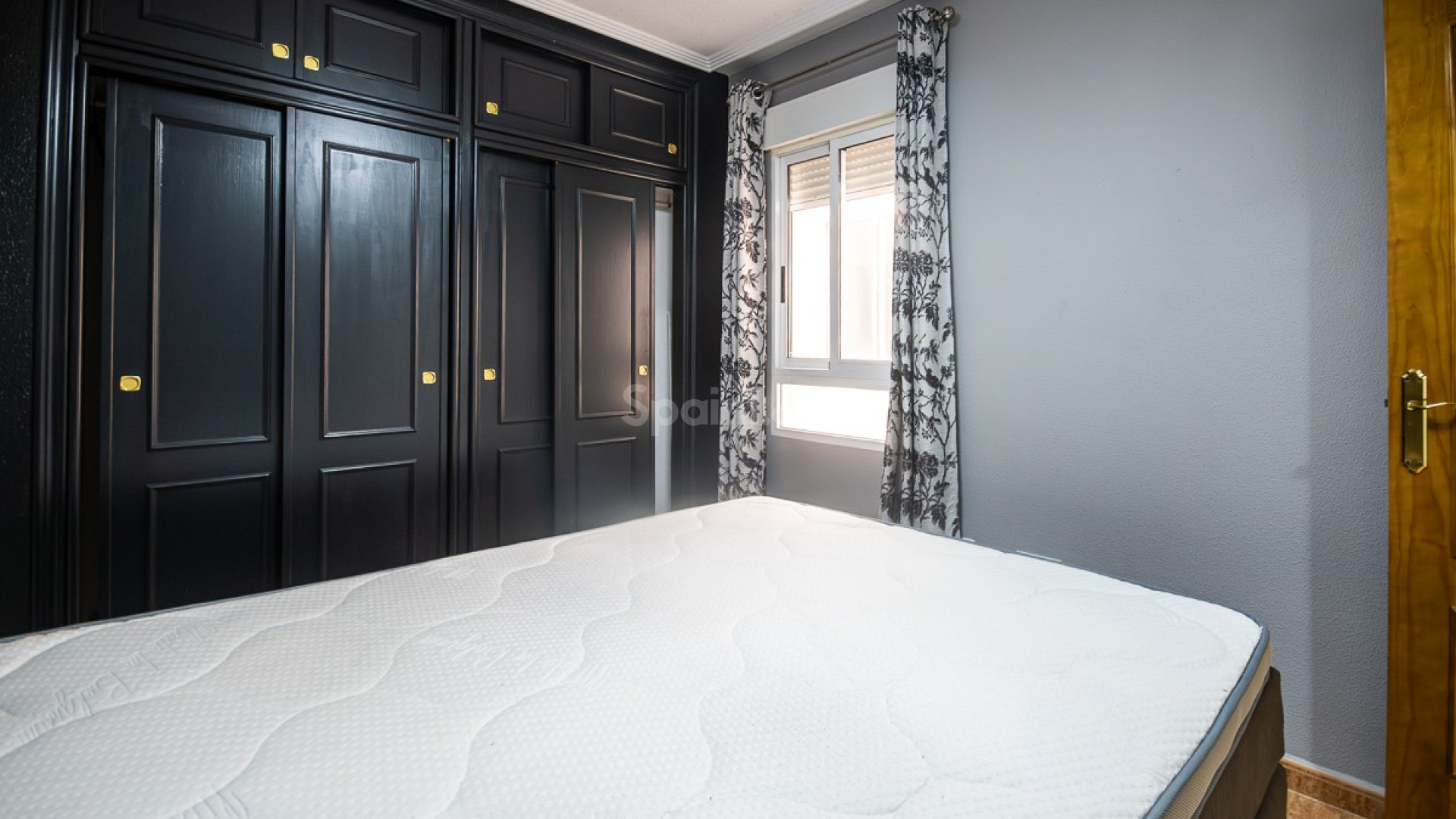 Resale - Apartment -
ORIHUELA COSTA - Punta Prima