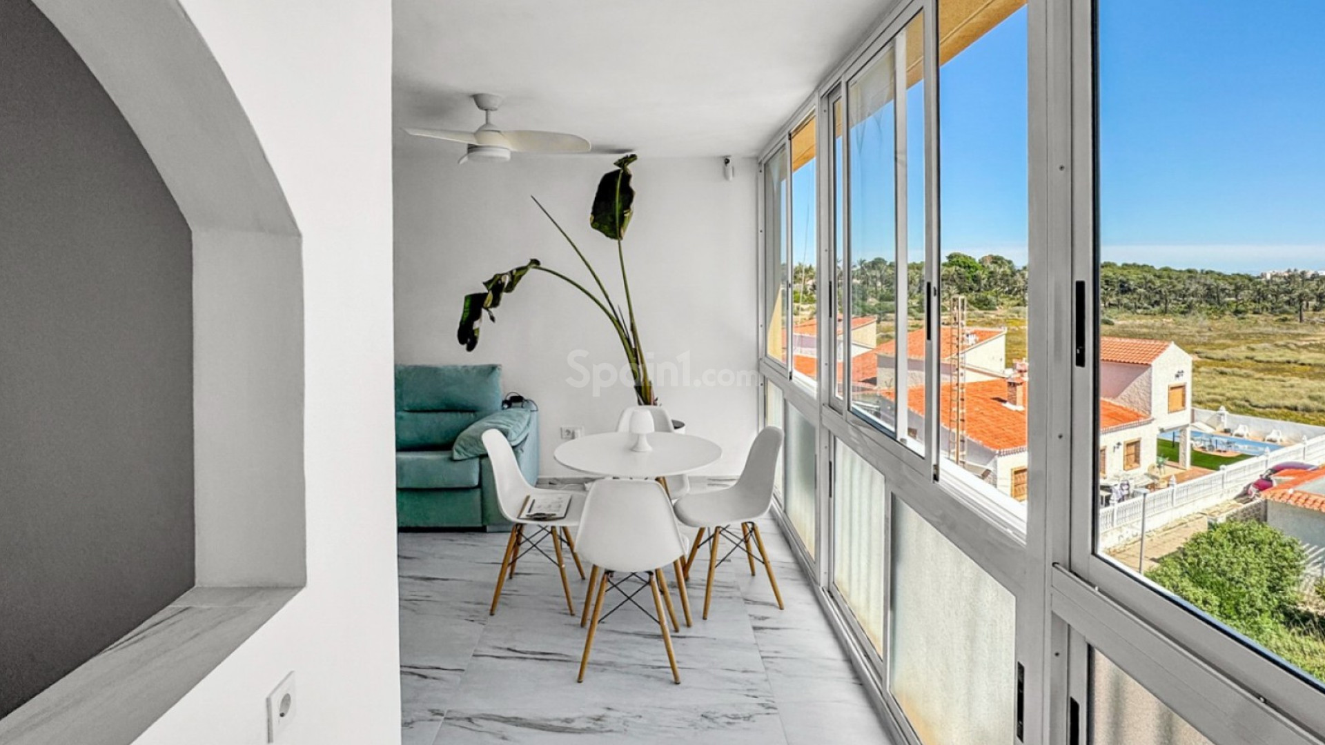 Resale - Apartment -
Orihuela Costa - Punta Prima