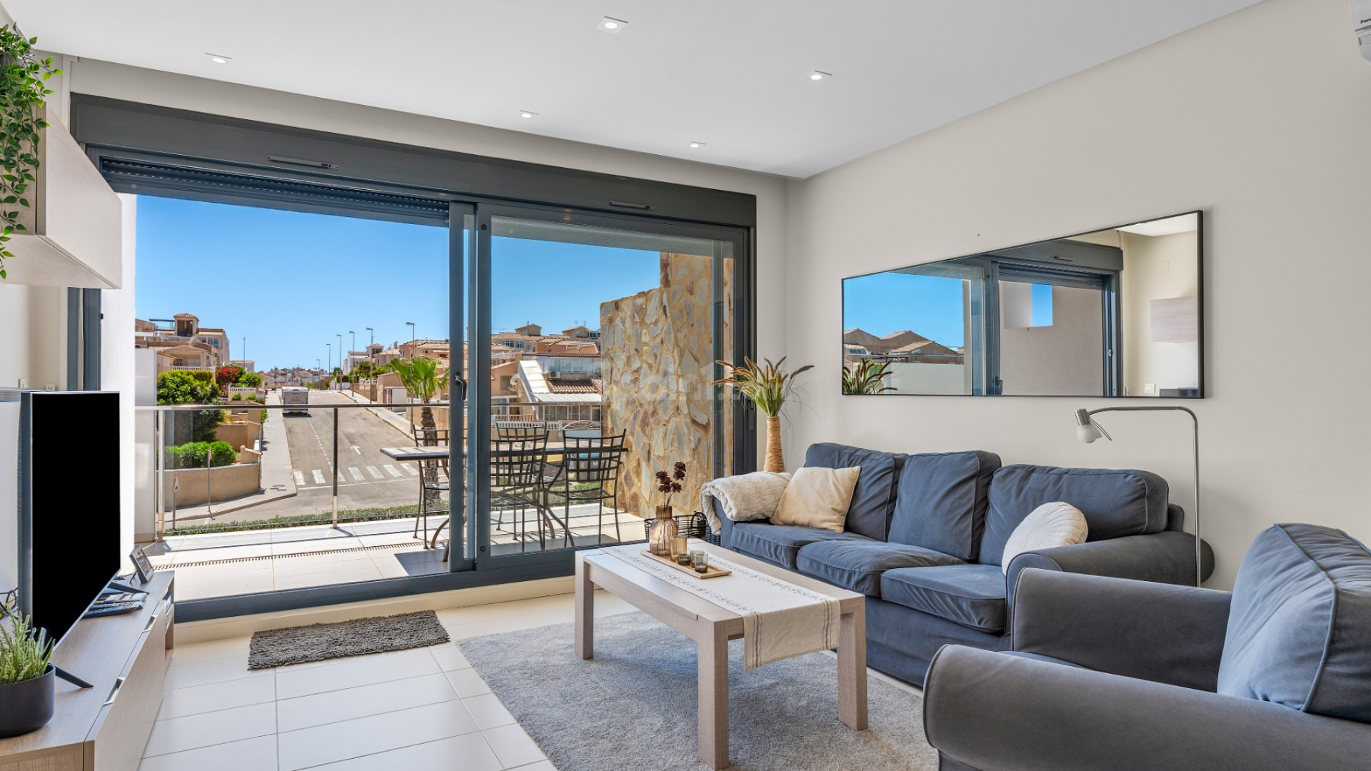 Resale - Apartment -
Orihuela Costa - Punta Prima