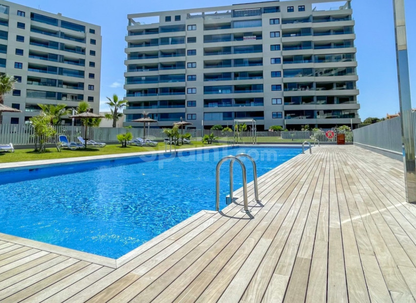 Resale - Apartment -
Orihuela Costa - Punta Prima