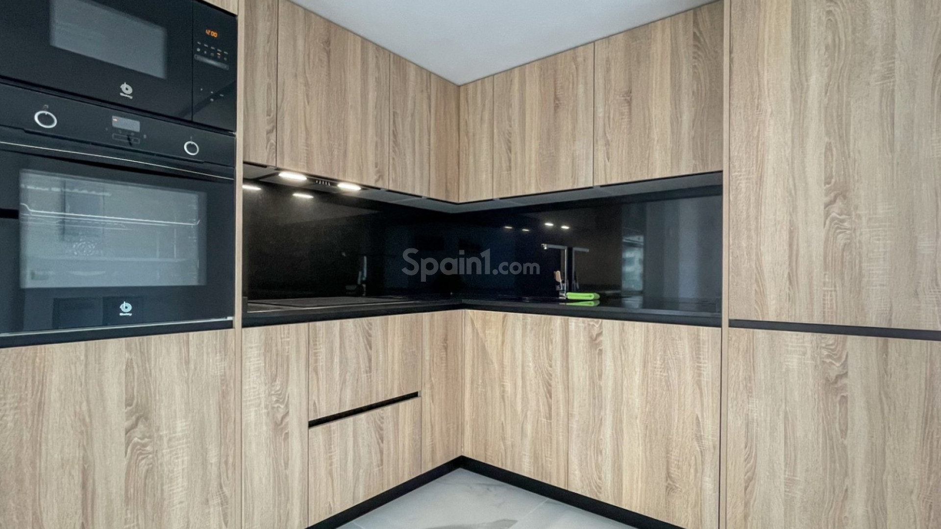 Resale - Apartment -
Orihuela Costa - Punta Prima