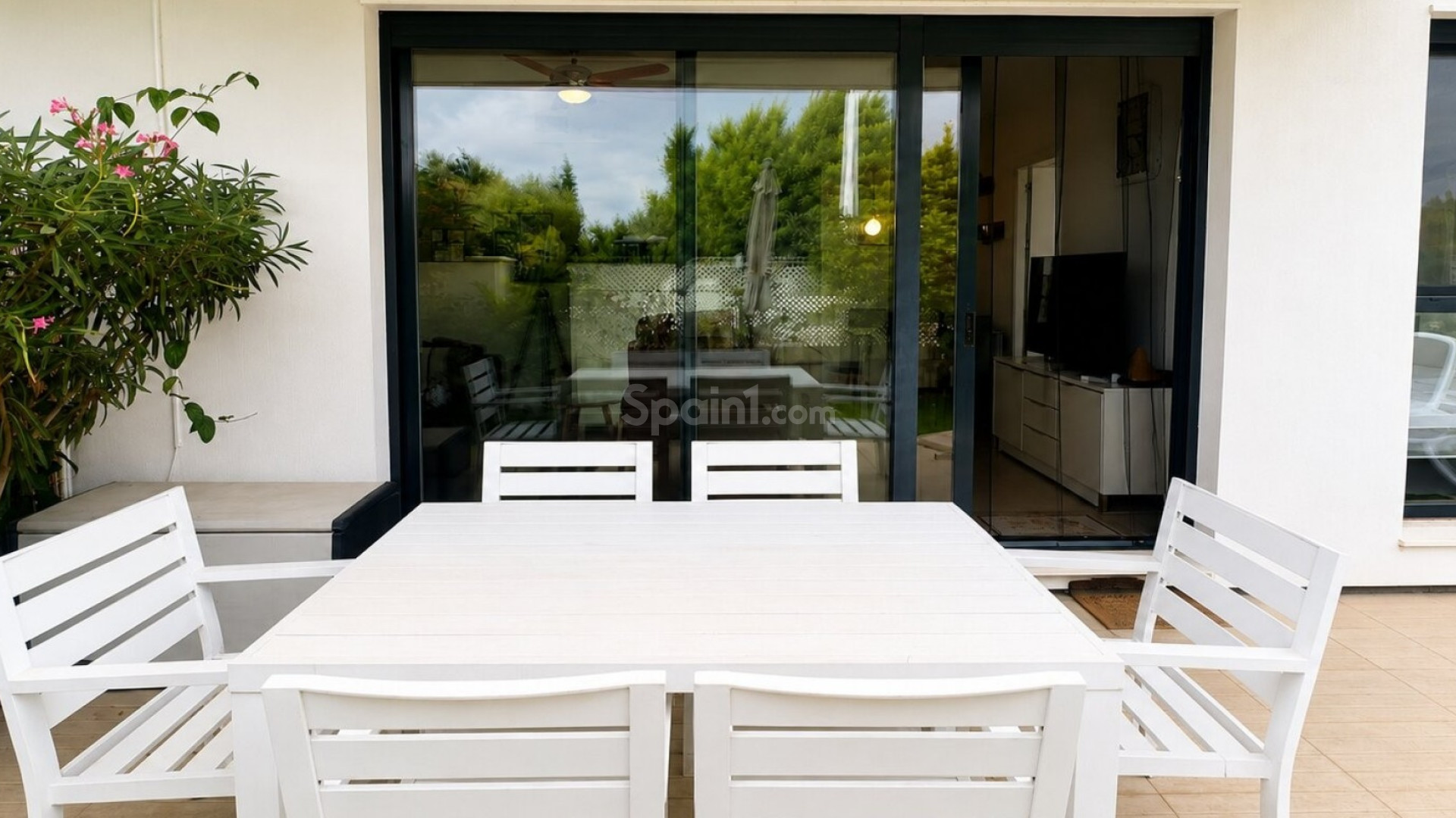 Resale - Apartment -
Orihuela Costa - Punta Prima