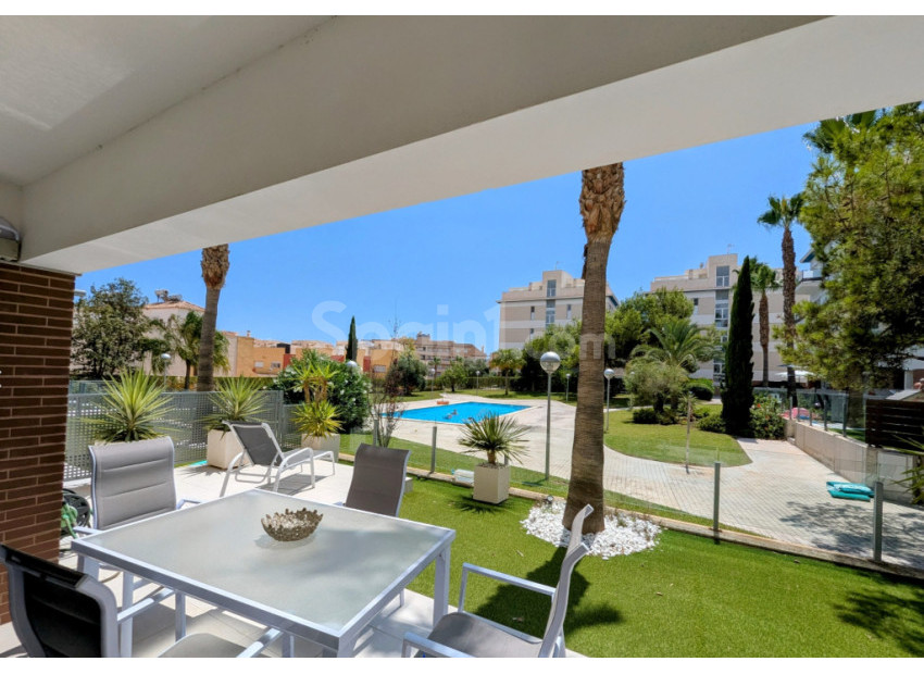 Resale - Apartment -
Orihuela Costa - Villamartin