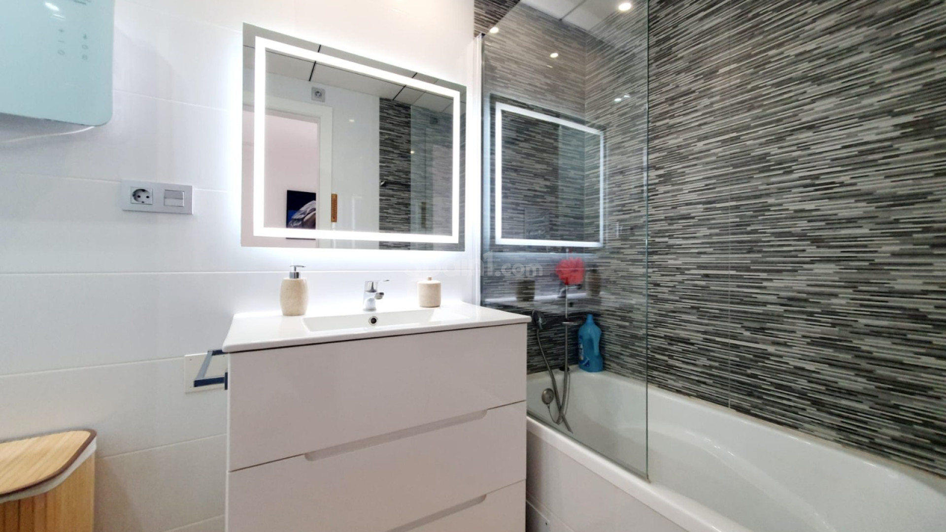 Resale - Apartment -
Orihuela Costa - Villamartin