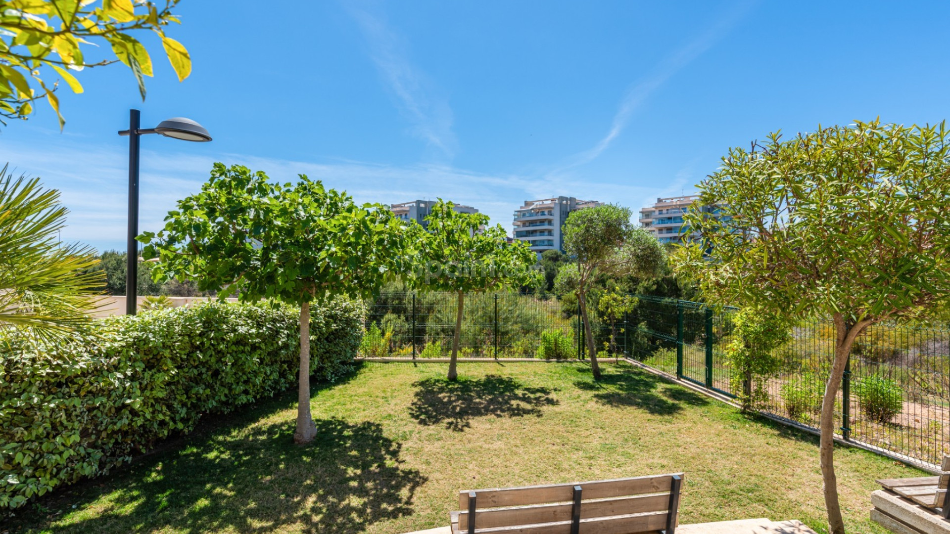 Resale - Apartment -
Orihuela Costa - Villamartin