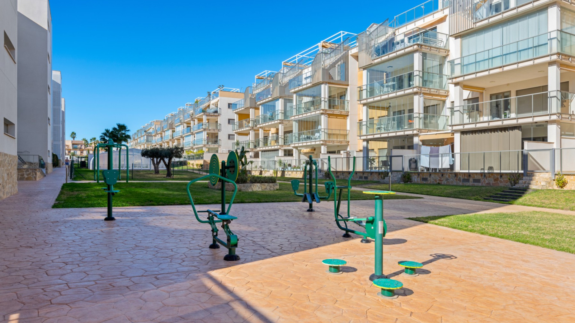 Resale - Apartment -
Orihuela Costa - Villamartin