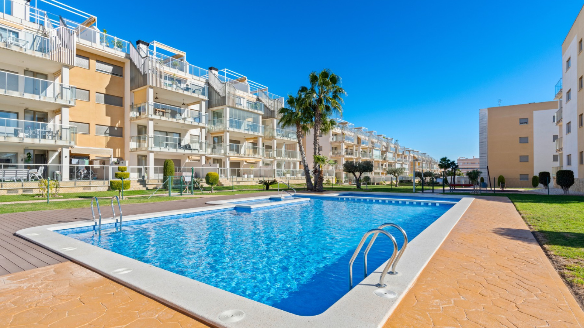 Resale - Apartment -
Orihuela Costa - Villamartin