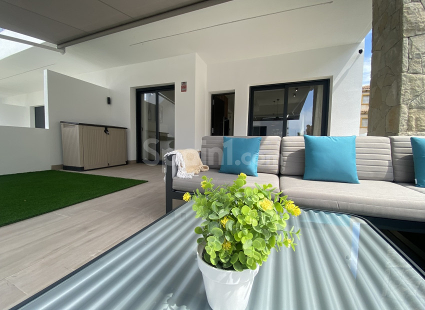 Resale - Apartment -
Orihuela Costa