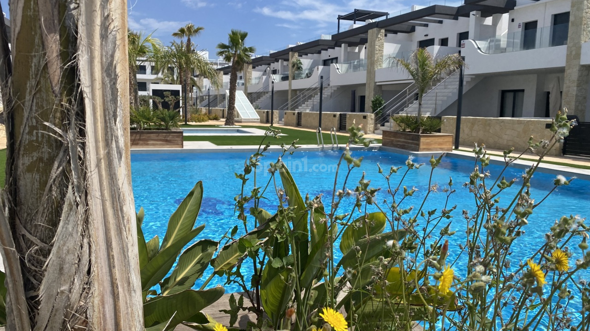 Resale - Apartment -
Orihuela Costa