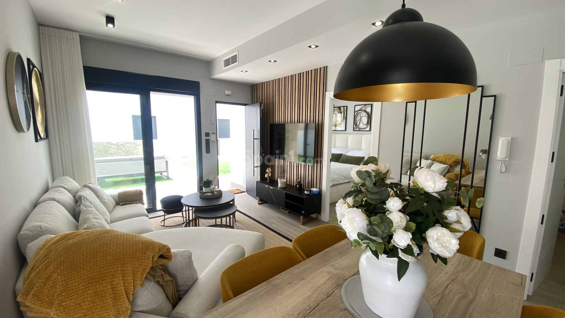 Resale - Apartment -
Orihuela Costa