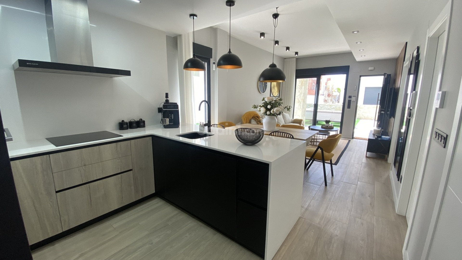 Resale - Apartment -
Orihuela Costa