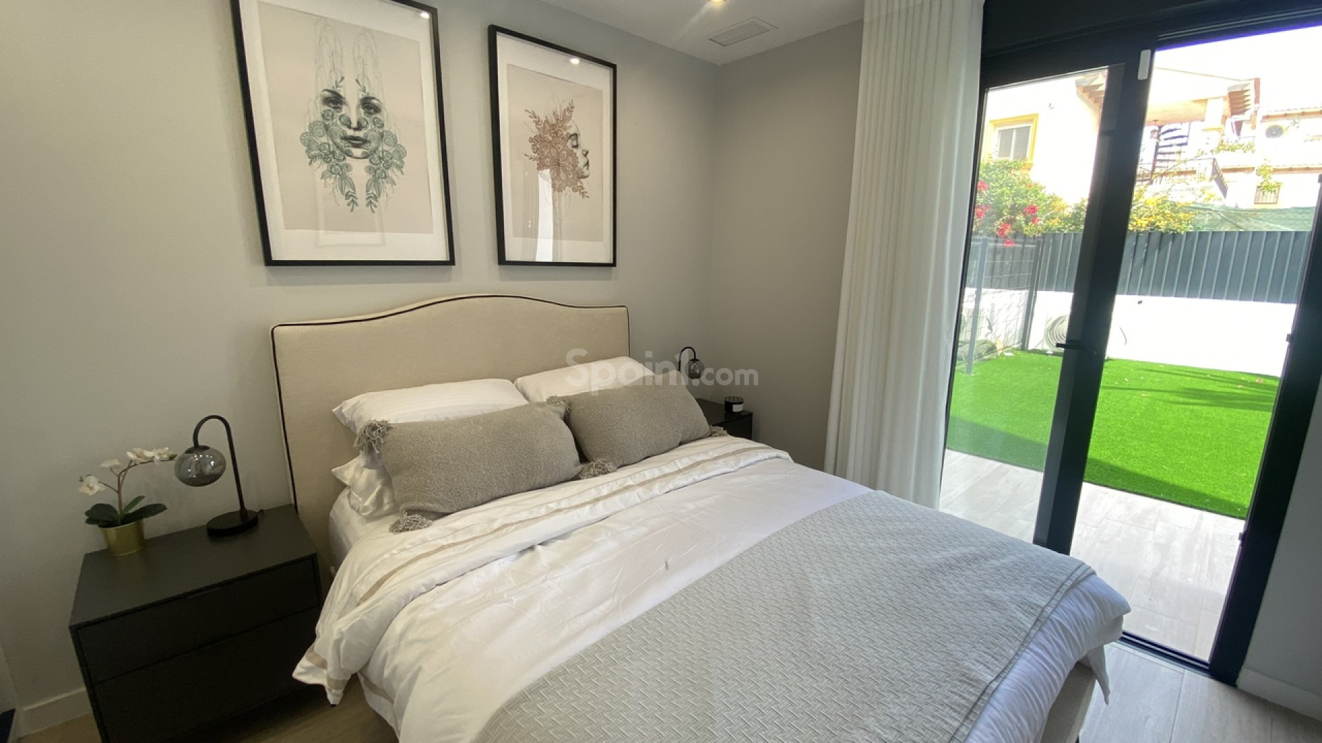 Resale - Apartment -
Orihuela Costa