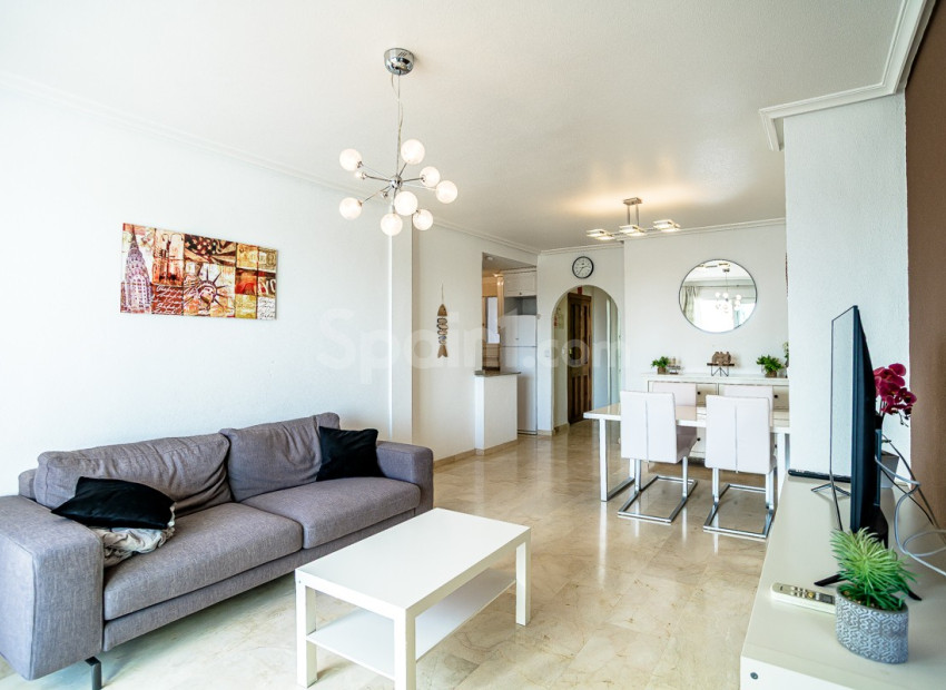 Resale - Apartment -
ORIHUELA - VILLAMARTÍN