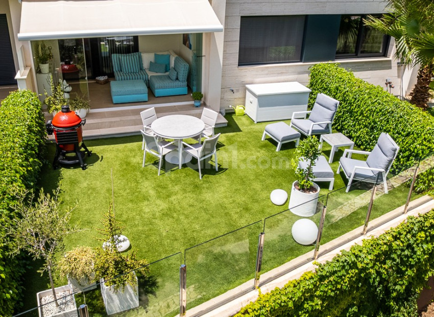 Resale - Apartment -
Pilar de la Horadada - Lo Romero Golf