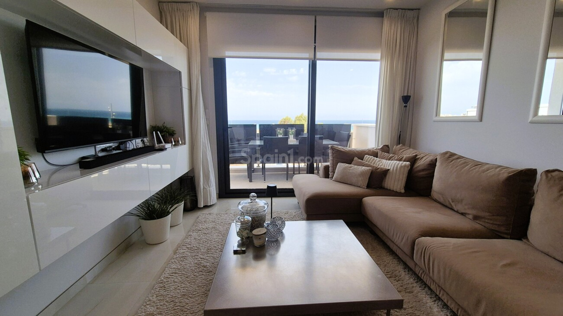 Resale - Apartment -
Playa Flamenca - Costa Blanca